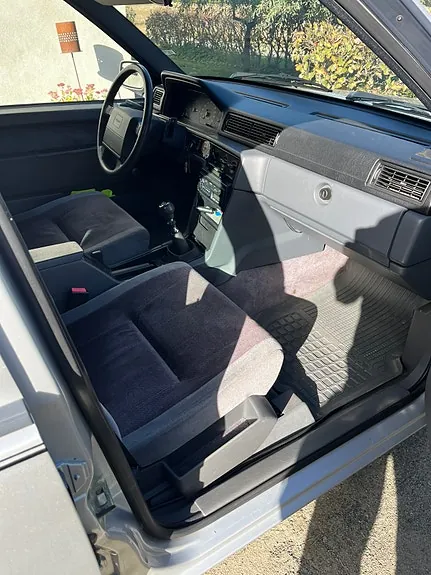 Volvo 940 1993 photo 5