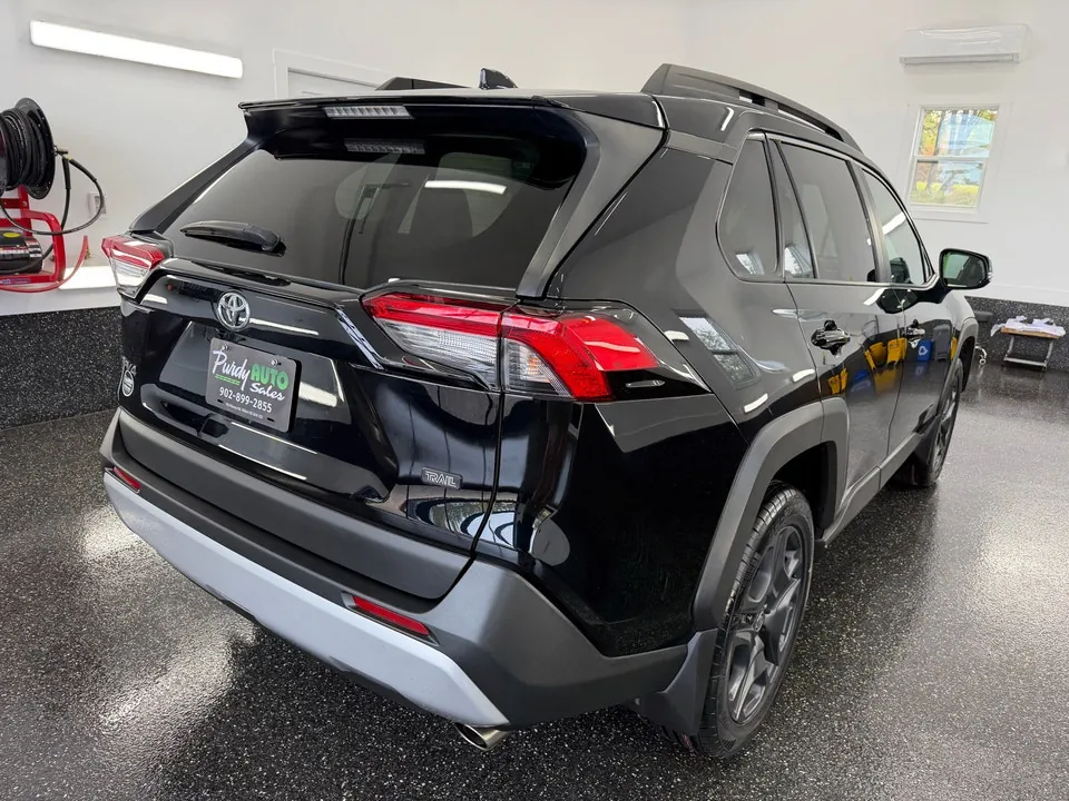 Toyota Rav4 2023 photo 4