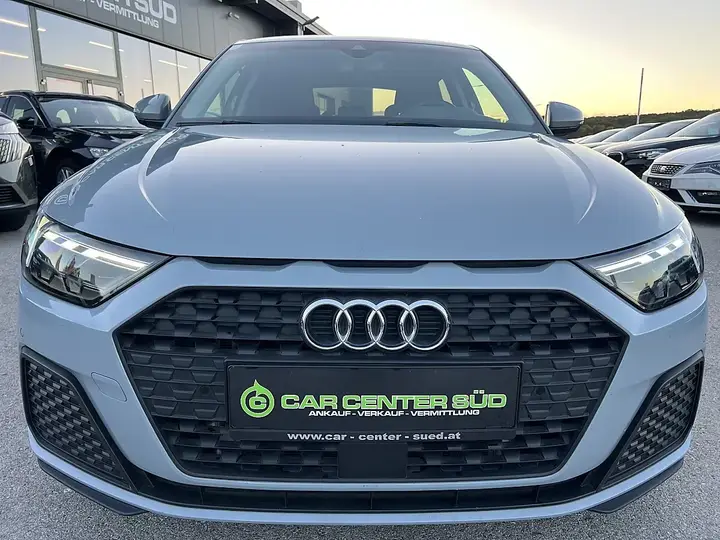 Audi A1 2022 photo 2