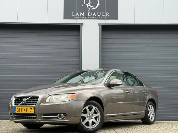 Volvo S80