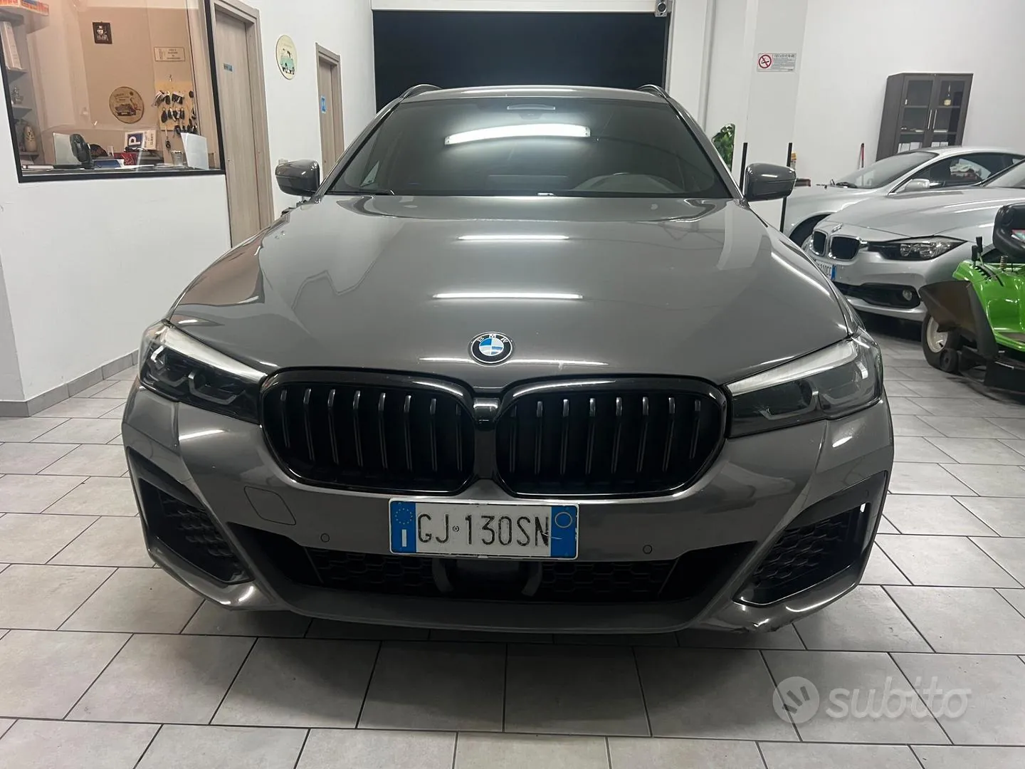BMW 530D 2022 photo 2