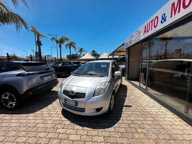 Toyota Yaris 2007 photo 3