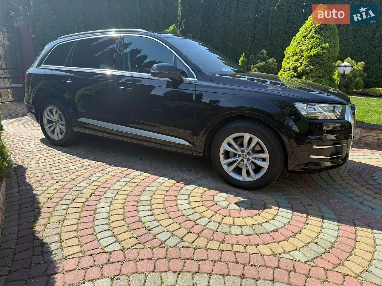Audi Q7 2016 photo 4