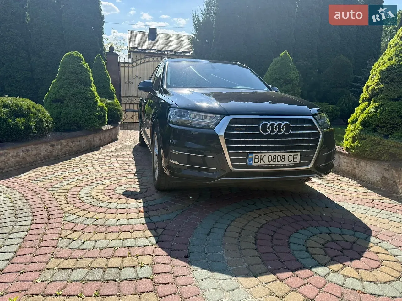 Audi Q7 2016 photo 2