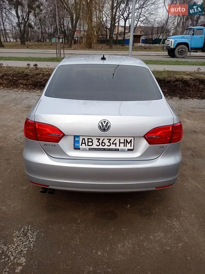 Volkswagen Jetta 2013 photo 5