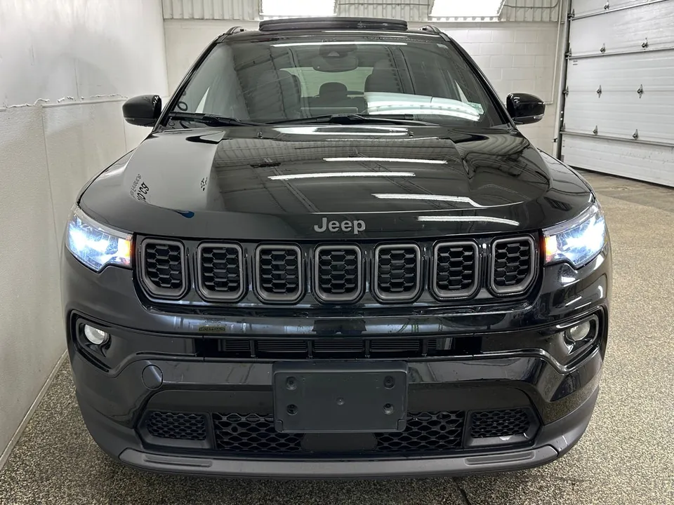 Jeep Compass 2026 photo 2