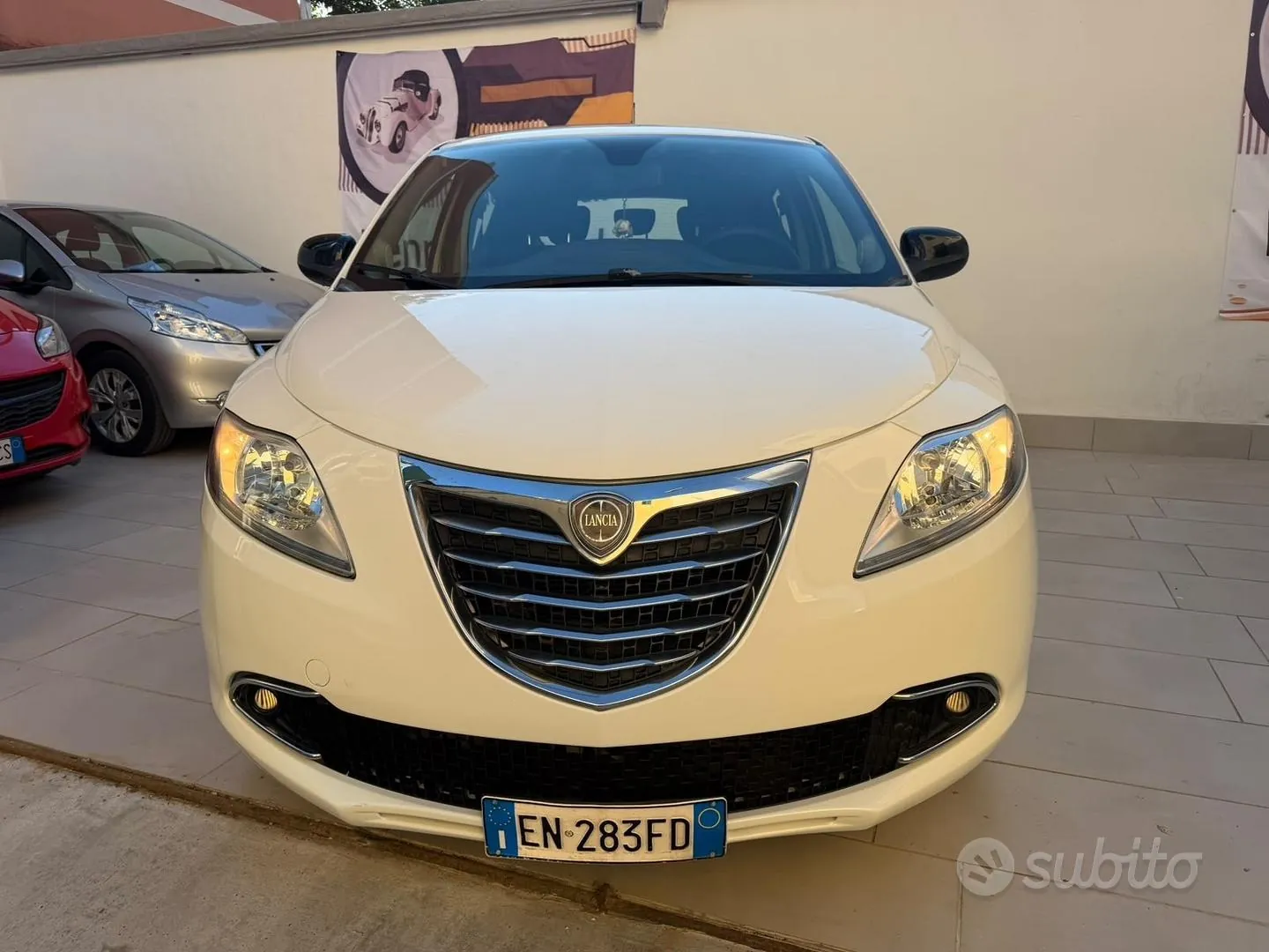 Lancia Ypsilon