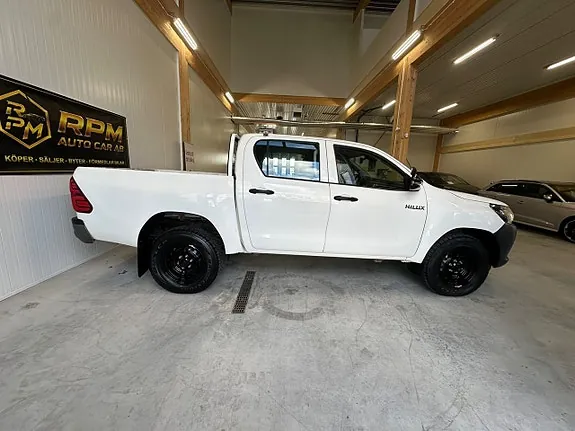 Toyota Hilux 2021 photo 4