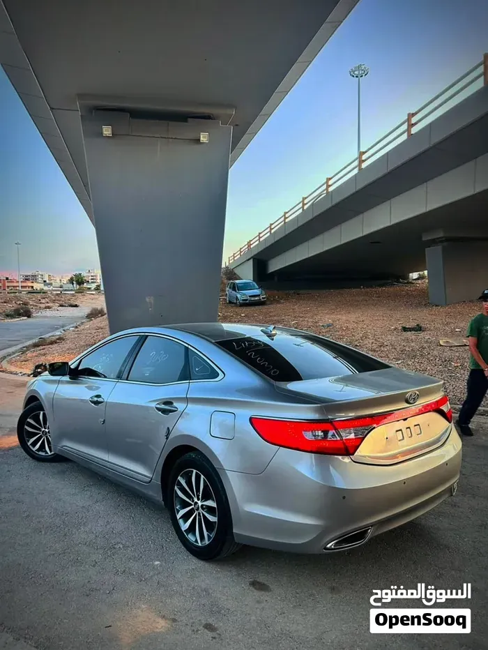 Hyundai Azera