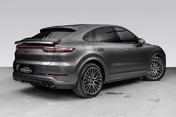 Porsche Cayenne Coupe 2022 photo 2