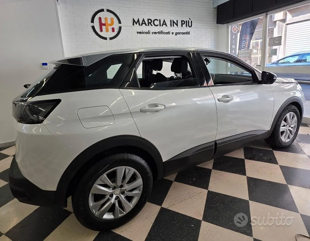 Peugeot 3008 2022 photo 2