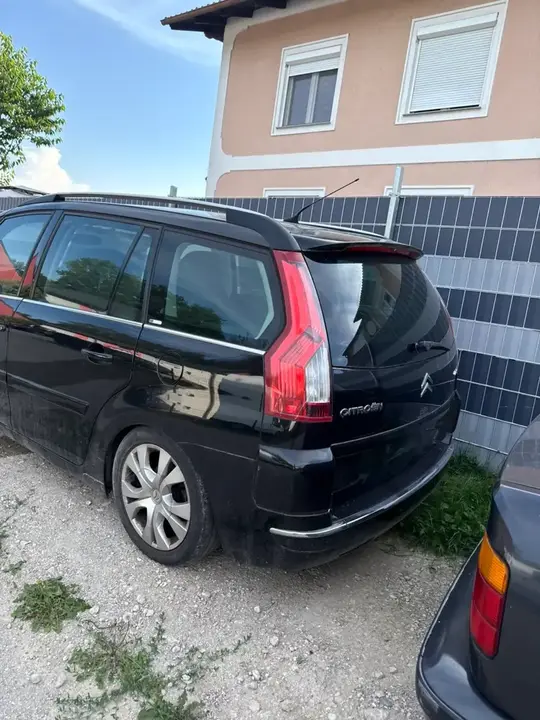 Citroen C4 2008 photo 2