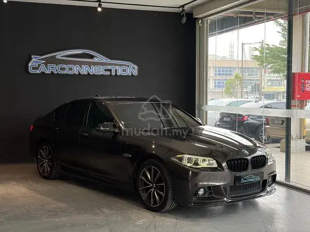 BMW 520I