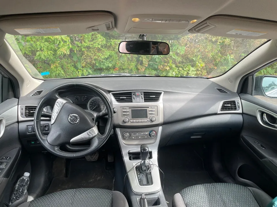 Nissan Sentra 2014 photo 4