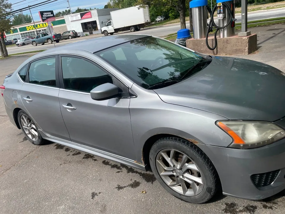 Nissan Sentra 2014 photo 2