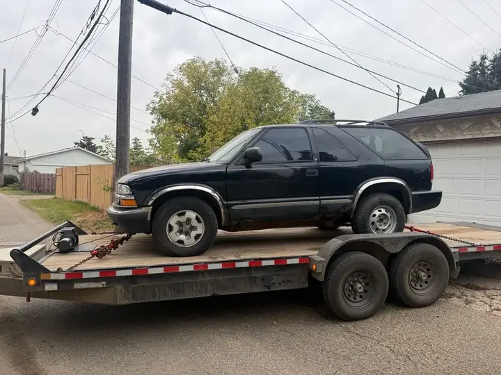 Chevrolet C/K Pickup 1500 1990 photo 3