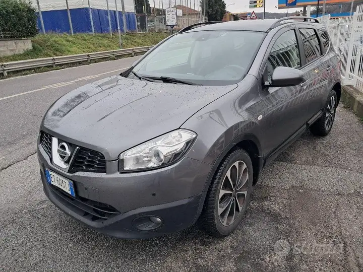 Nissan Qashqai 2013 photo 2