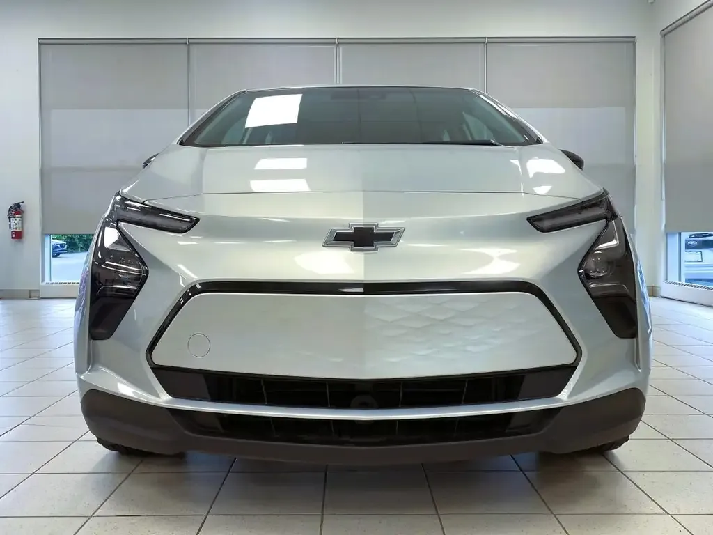 Chevrolet Bolt 2022 photo 2