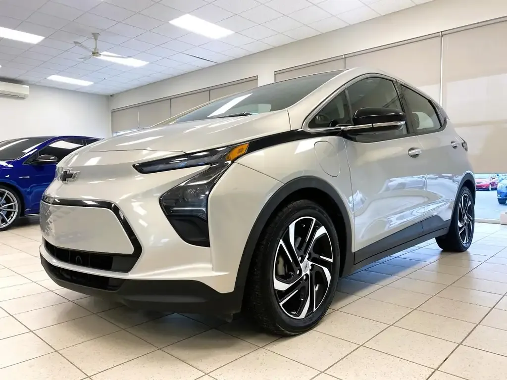 Chevrolet Bolt 2022 photo 3