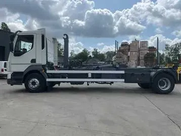 Volvo Fl 250 2014 photo 2