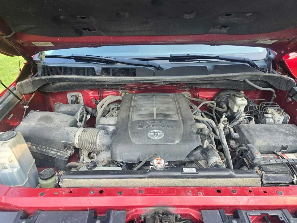 Toyota Tundra 2018 photo 2