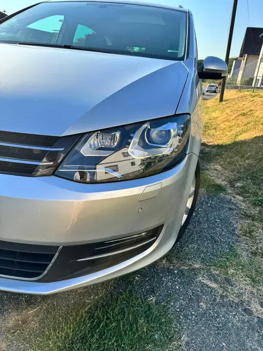 Volkswagen Sharan 2013 photo 2