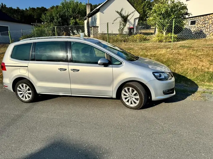 Volkswagen Sharan 2013 photo 3