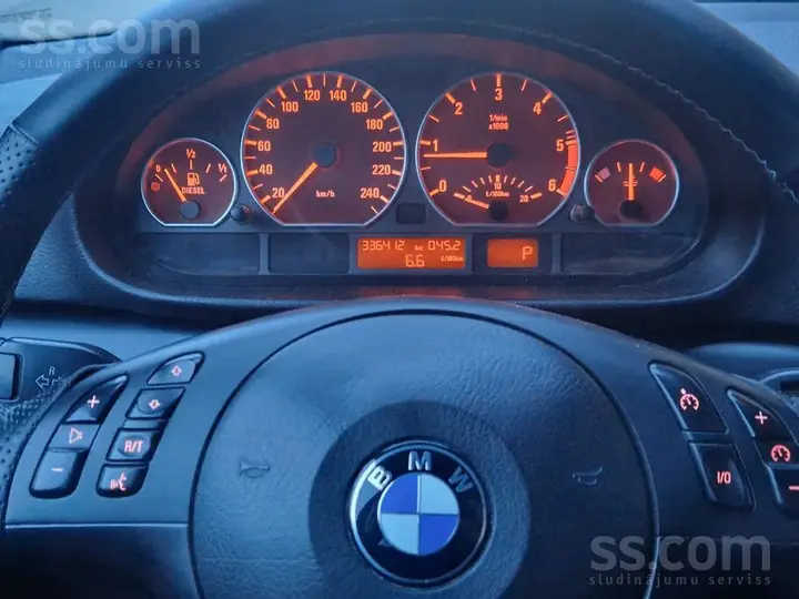 BMW 320 2004 photo 5