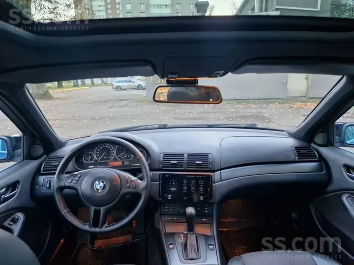 BMW 320 2004 photo 4
