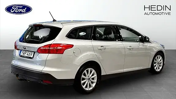 Ford Focus 2018 photo 2