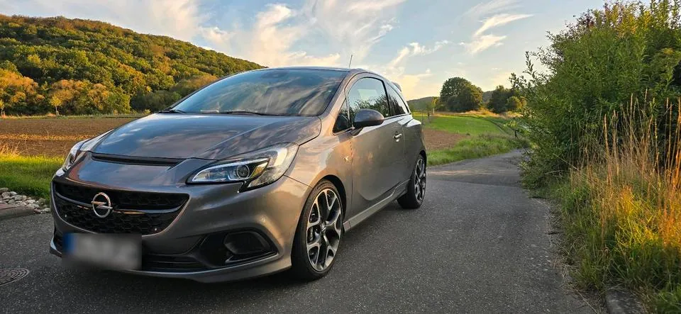 Volkswagen Corsa E