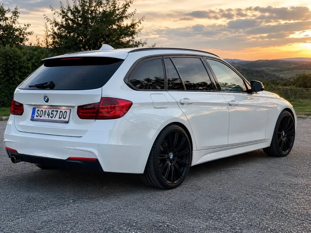 BMW 3 Series 2014 photo 2