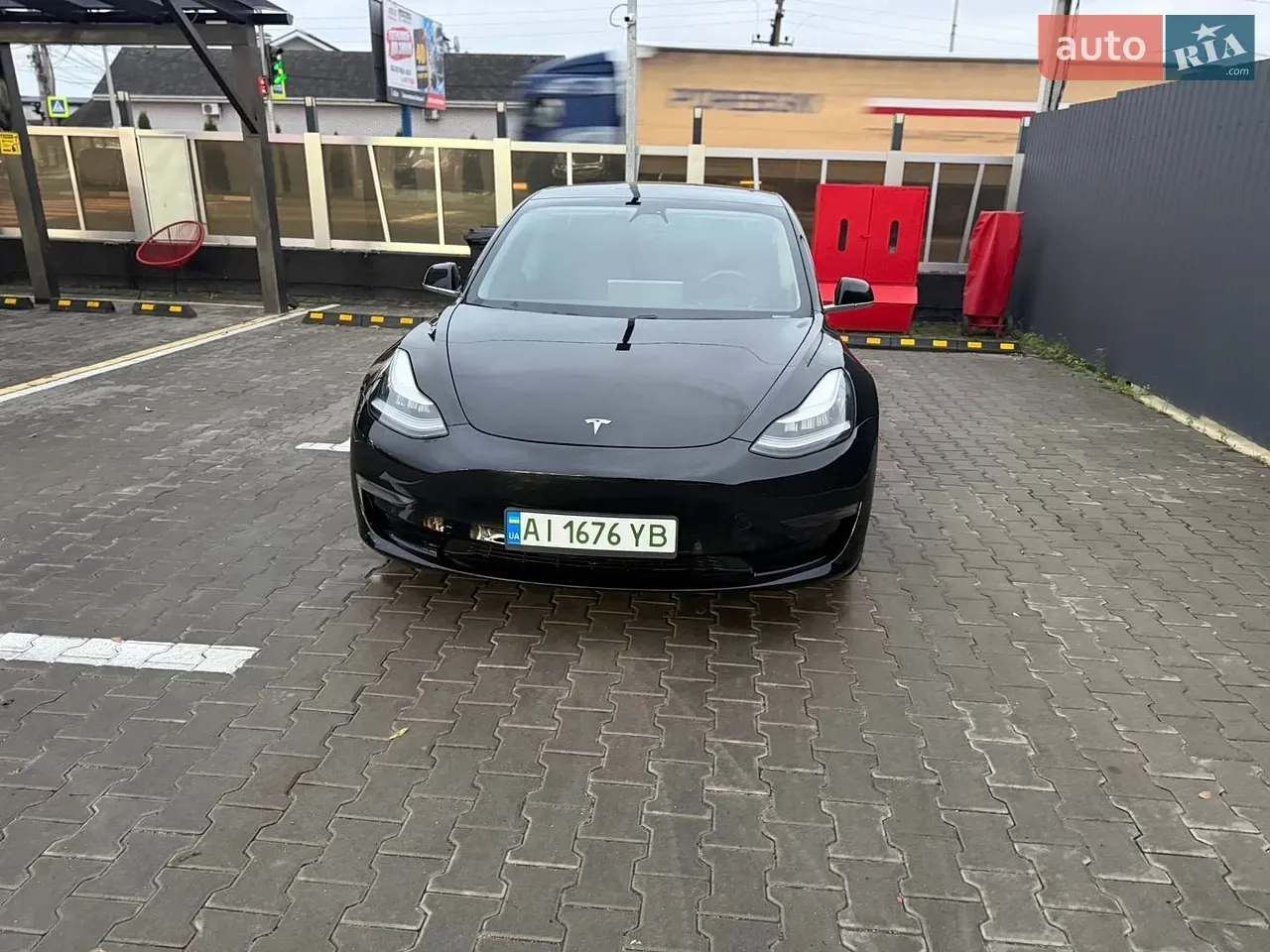 Tesla Model 3 2020 photo 4