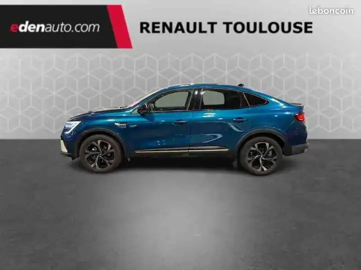 Renault Arkana 2023 photo 2