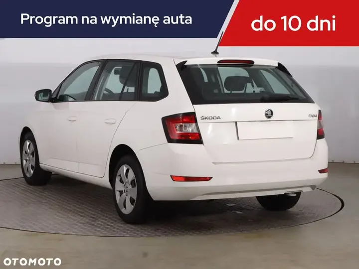 Skoda Fabia 2019 photo 5