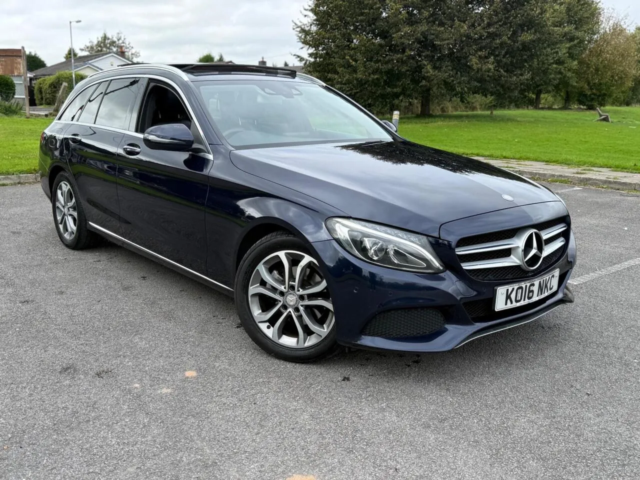 Mercedes-Benz C-Class