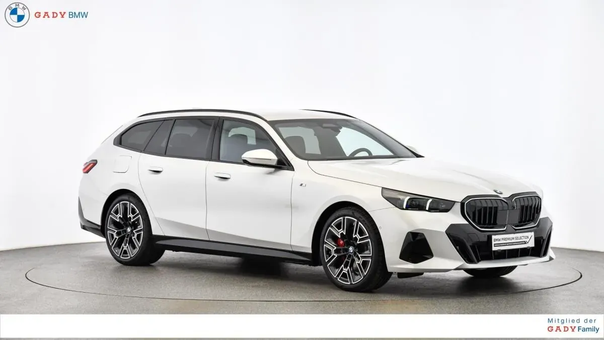 BMW 5 Series 2025 photo 3