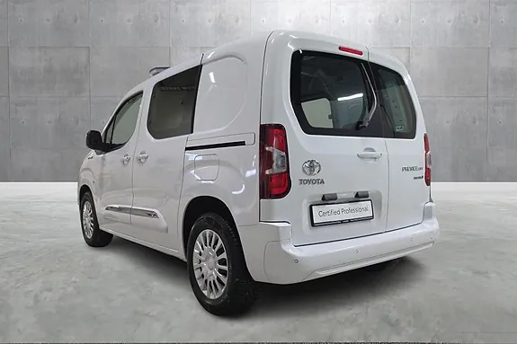 Toyota Proace City 2023 photo 3