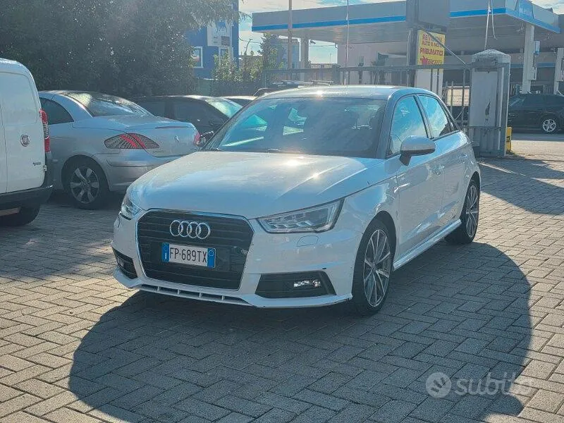 Audi A1 2018 photo 2