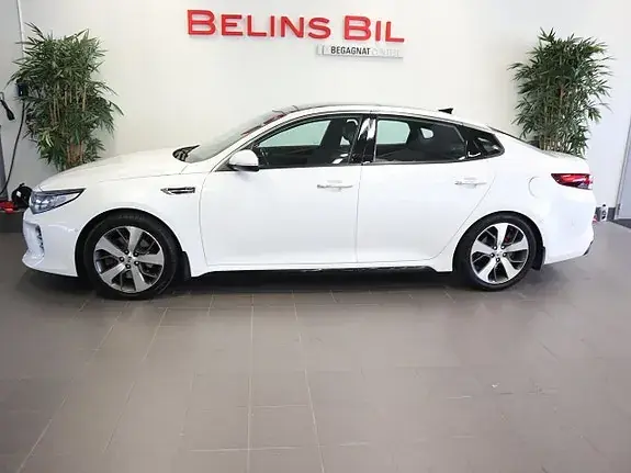 Kia Optima 2017 photo 2