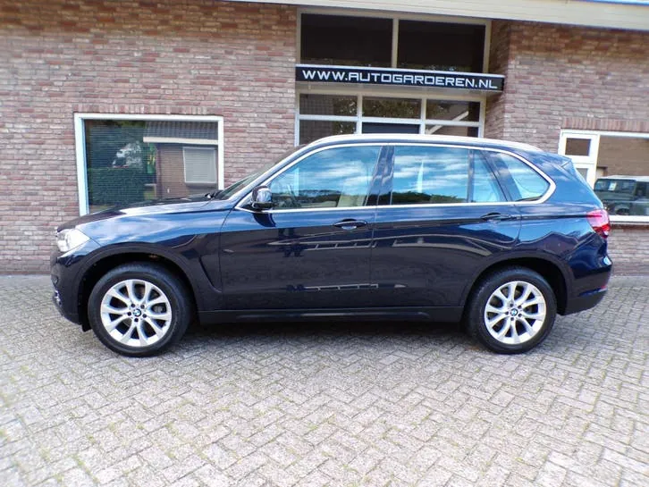 BMW X5 2017 photo 2