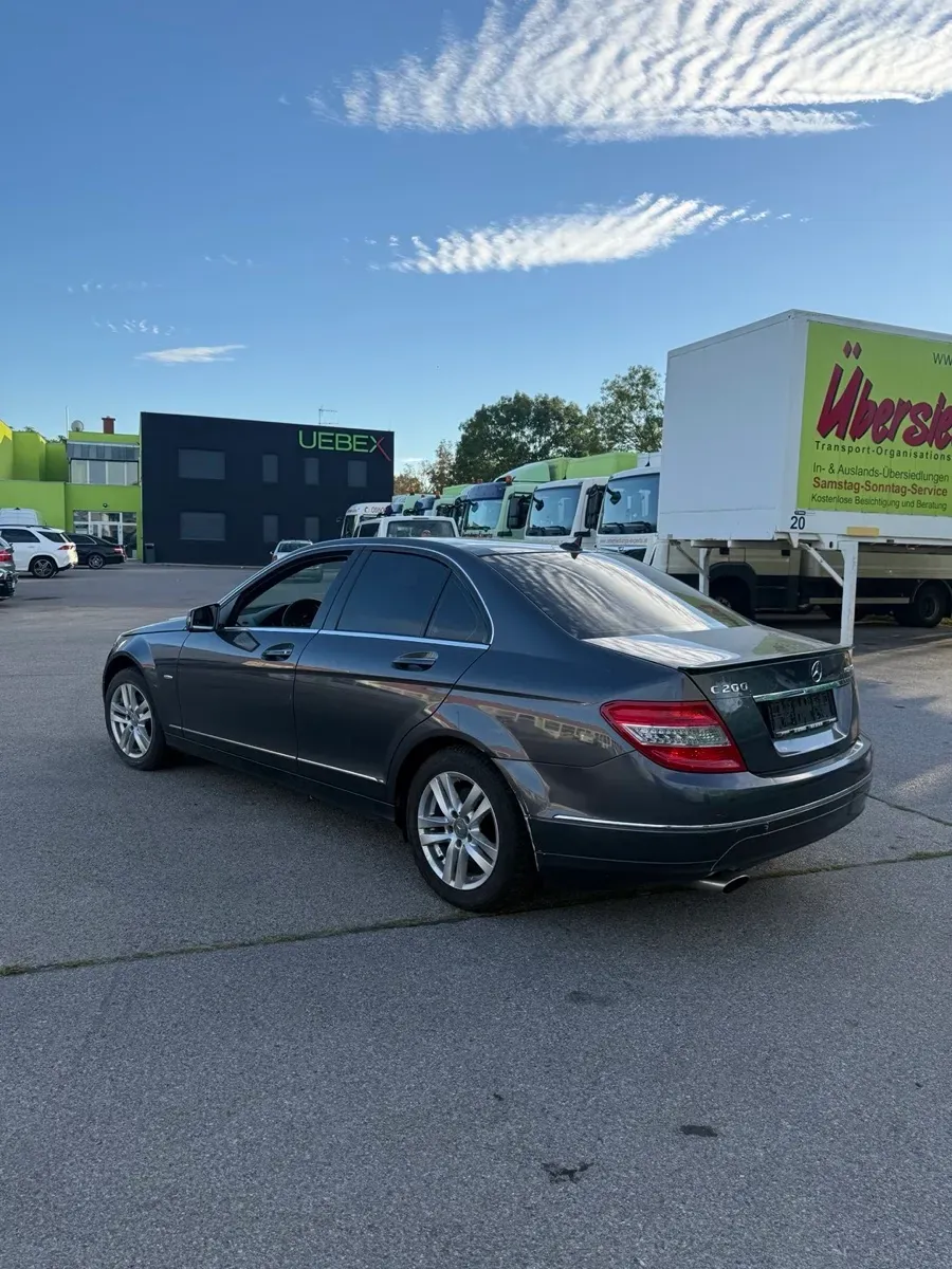 Mercedes-Benz C-Class 2009 photo 3
