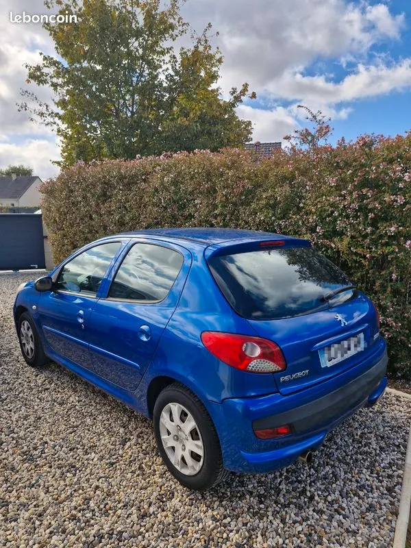 Peugeot 206