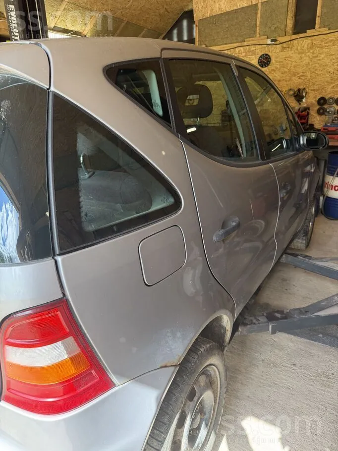 Mercedes-Benz A140