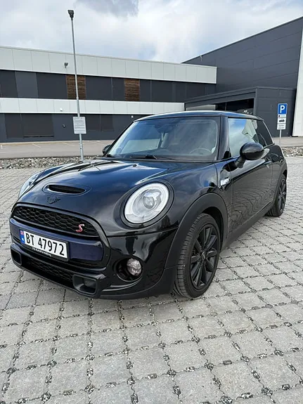 Mini Cooper S 2016 photo 2