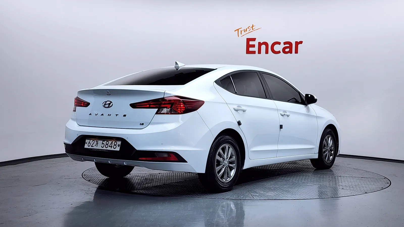 Hyundai Avante Ad