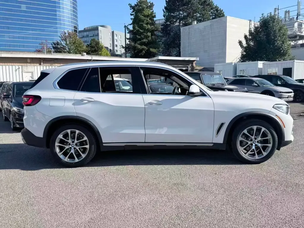 BMW X5 2022 photo 4