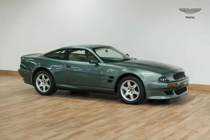 Aston Martin Vantage 1994 photo 5
