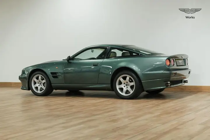 Aston Martin Vantage 1994 photo 2