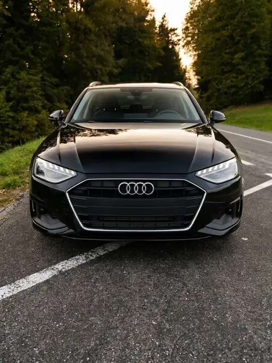 Audi A4 Avant 2022 photo 3